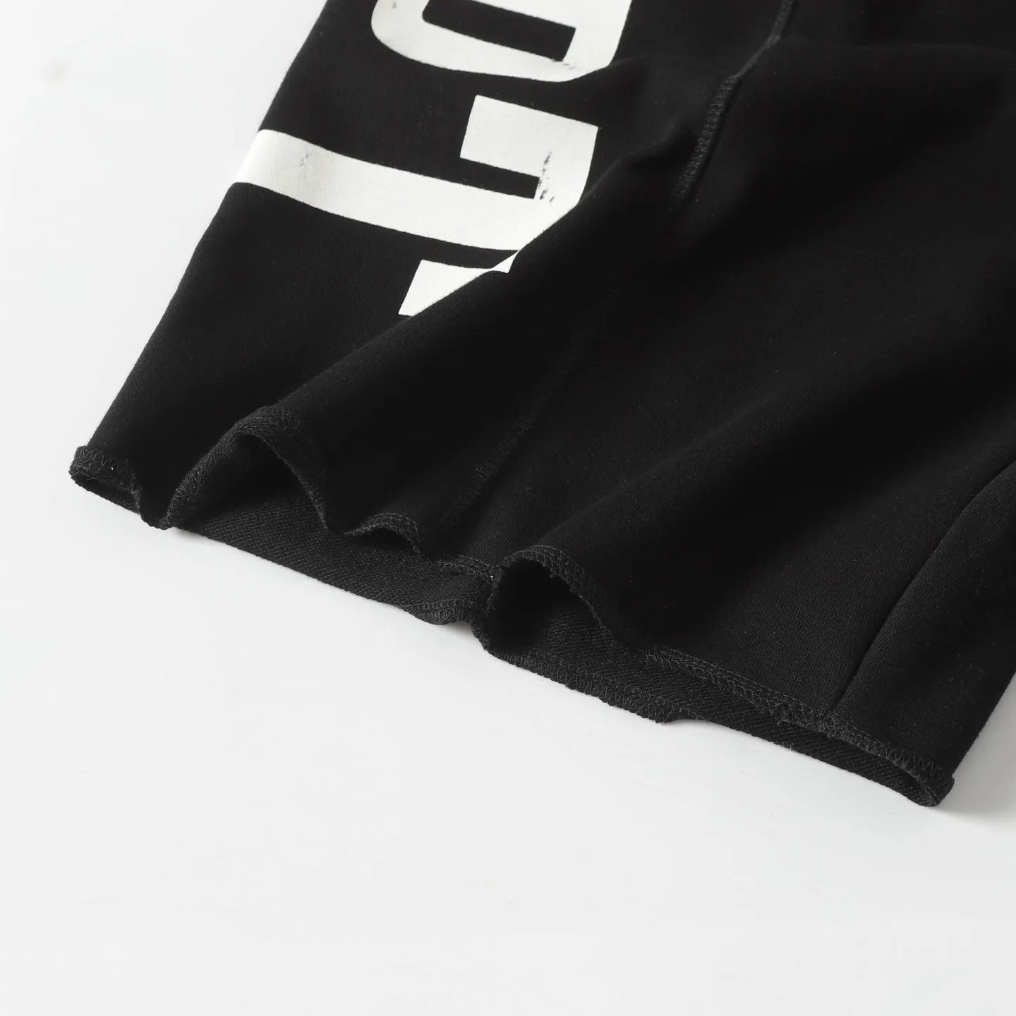 GALLERY. DEPT new shorts Style number: D272P140 Color: Black Green Blue Size: S M L XL